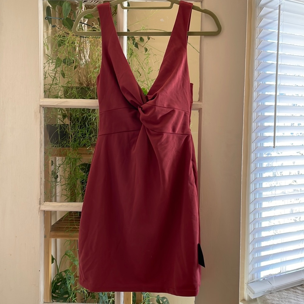 NWT Twist Front Lulu's Mini Dress